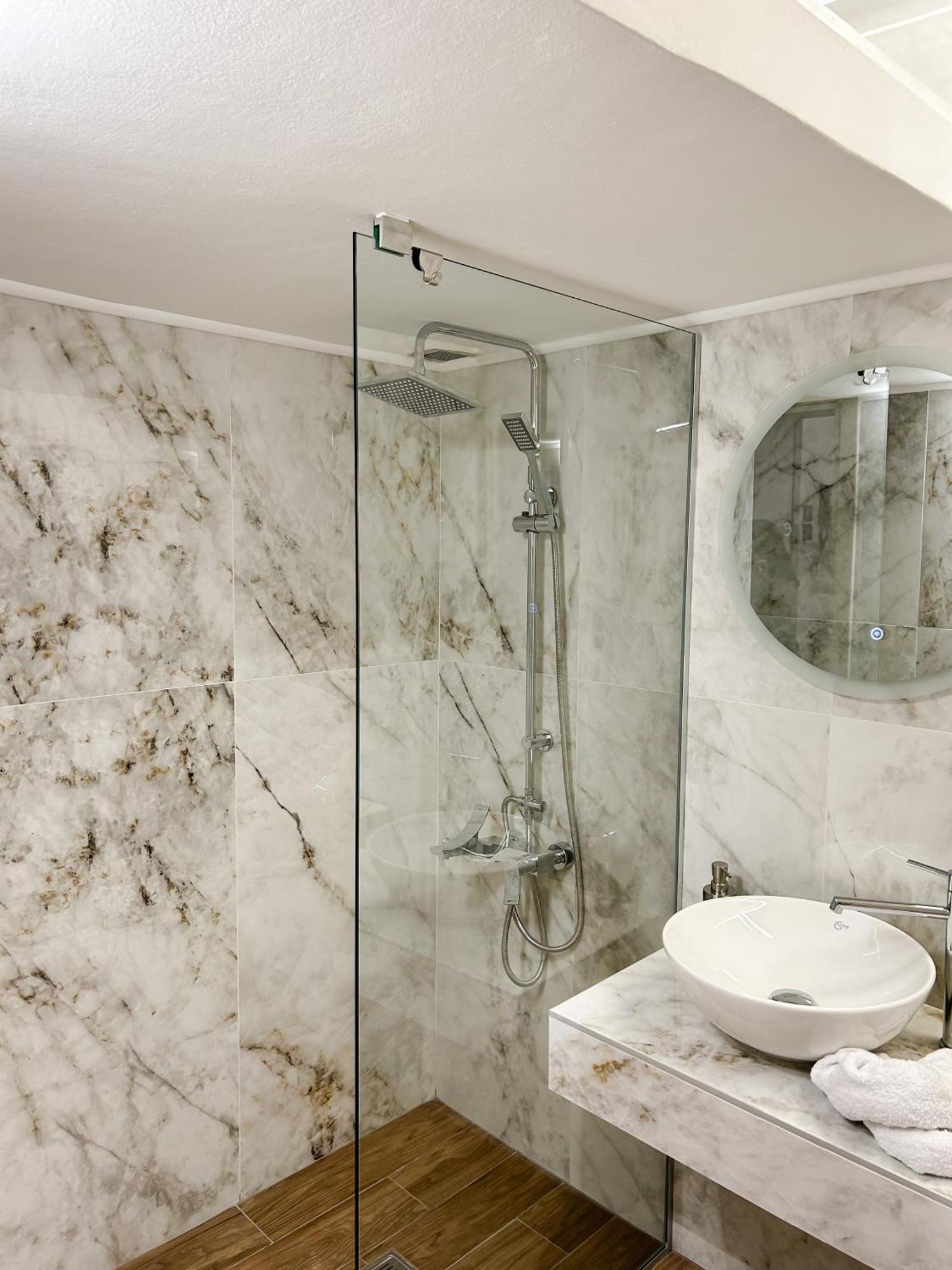 Hyperion Premium Suite Soluň Exteriér fotografie